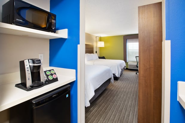 Images Holiday Inn Express & Suites Sunbury-Columbus Area by IHG