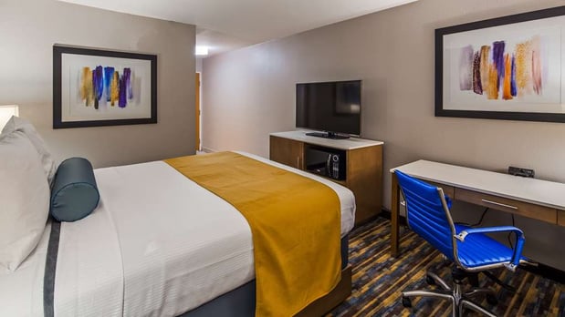 Images Best Western DeWitt