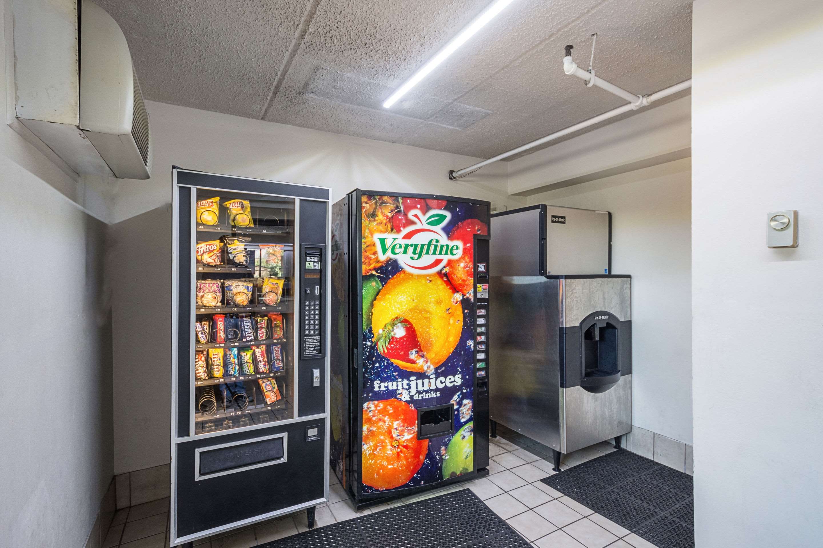 Hotel vending area