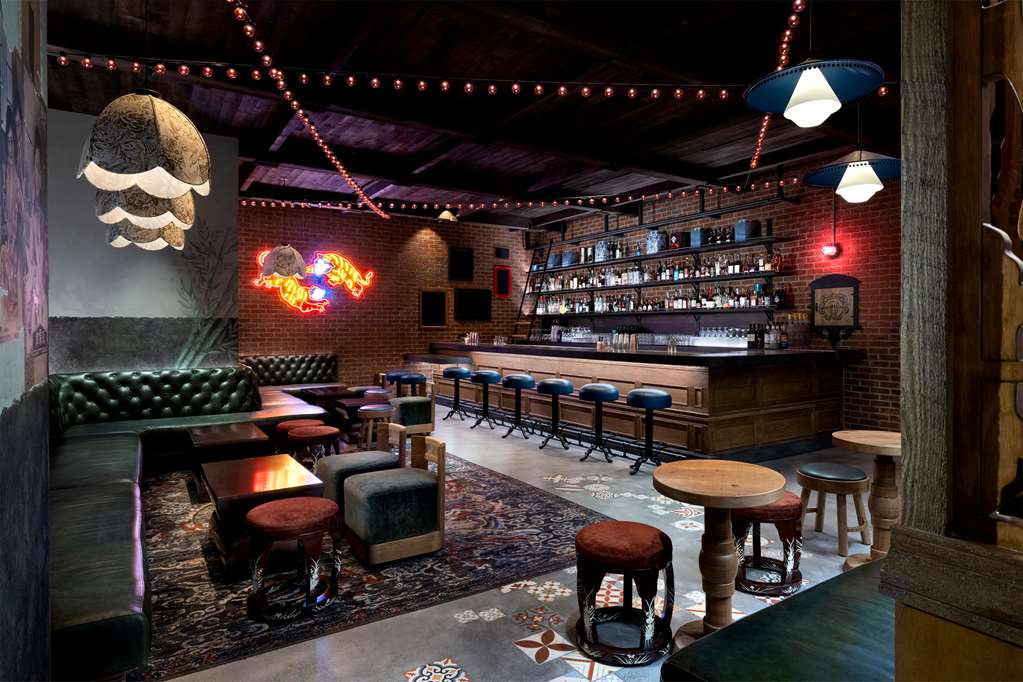 BarLounge