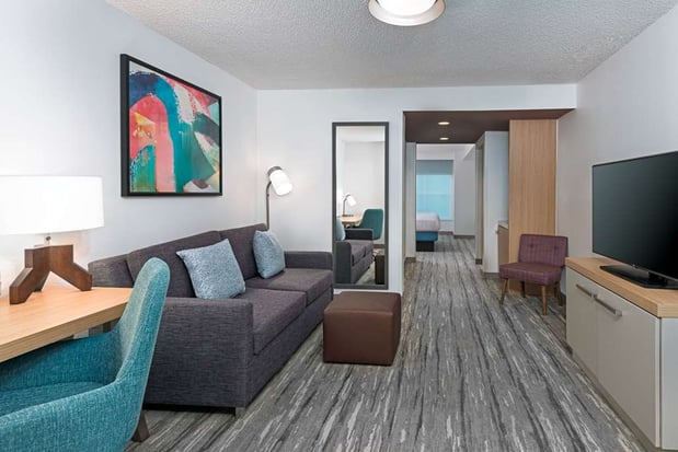Images Hilton Garden Inn Tampa Airport Westshore