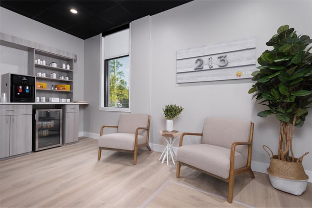 Images 100% Chiropractic - Gainesville FL