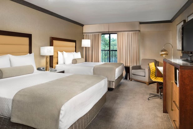 Images Crowne Plaza Resort Asheville by IHG