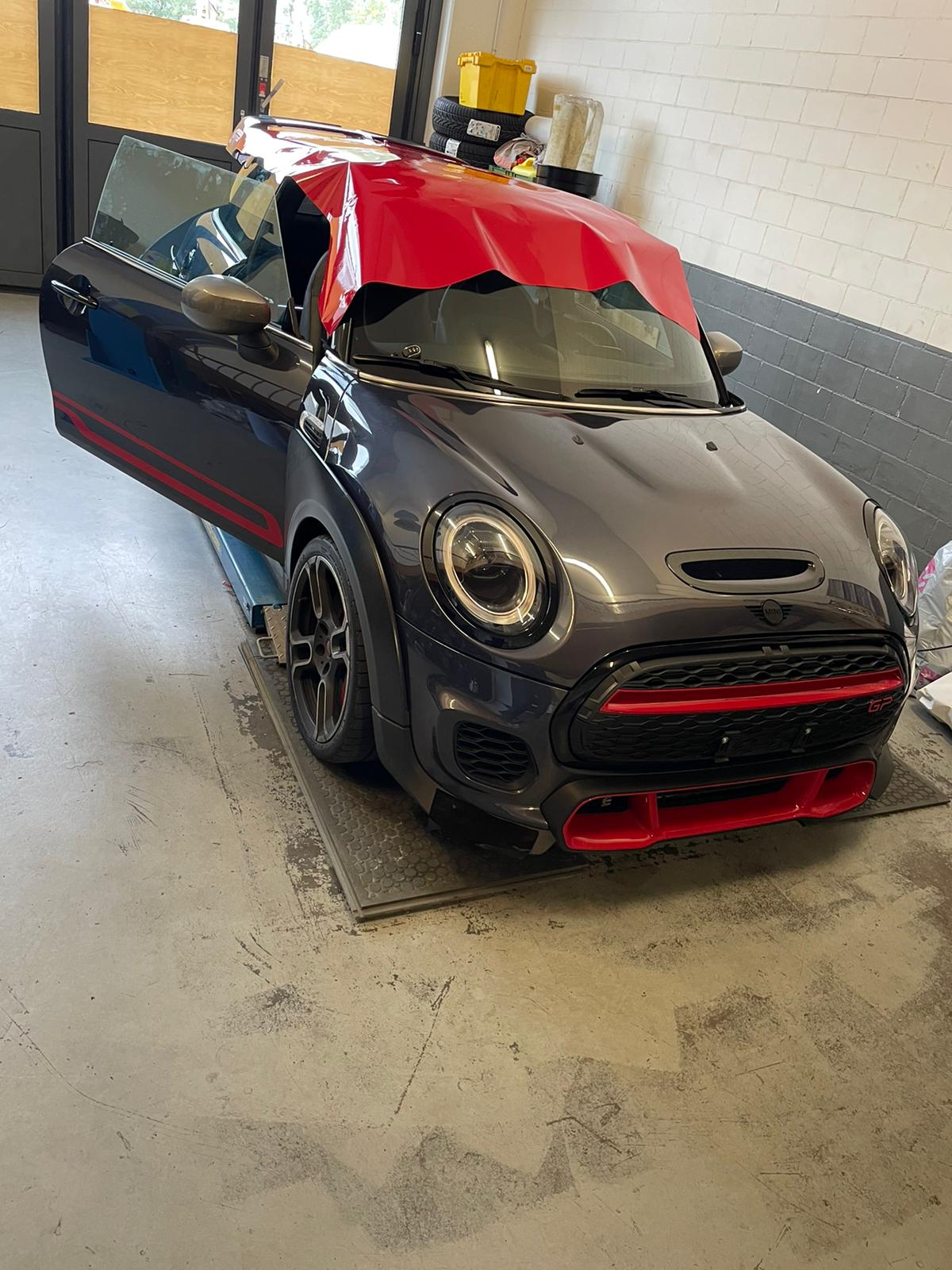 HASA Fahrzeug Technik AG, Riedthofstrasse 235C in Regensdorf