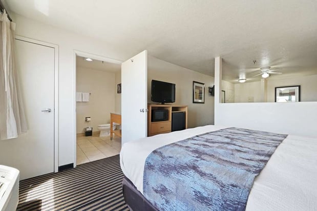 Images Best Western Plus Executive Inn & Suites