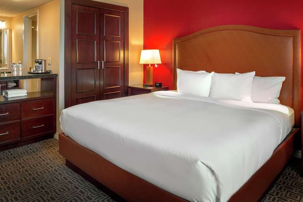 Images DoubleTree by Hilton Hotel St. Louis - Chesterfield