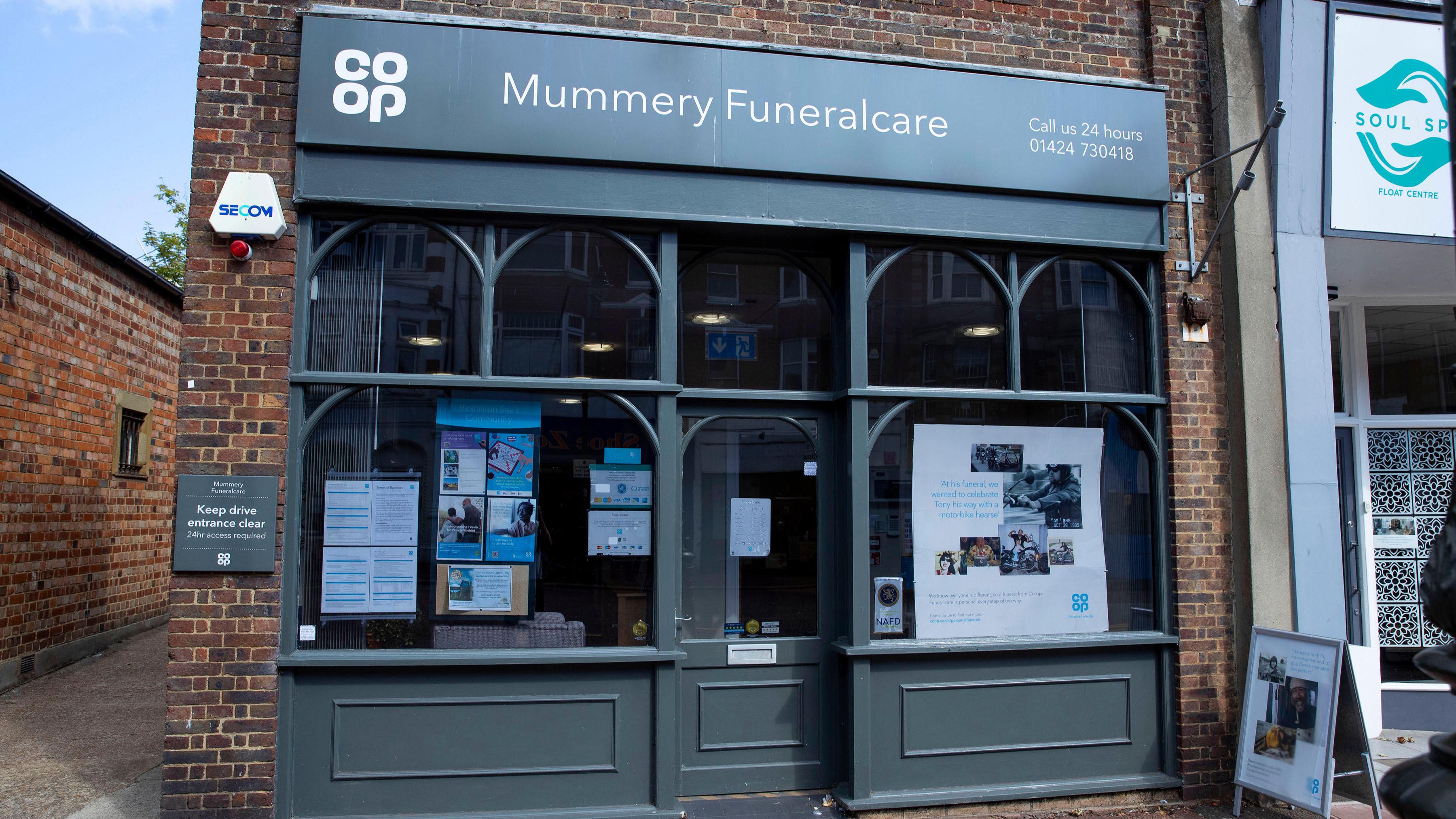 Images Mummery Funeralcare