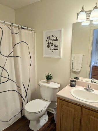 Images University Suites