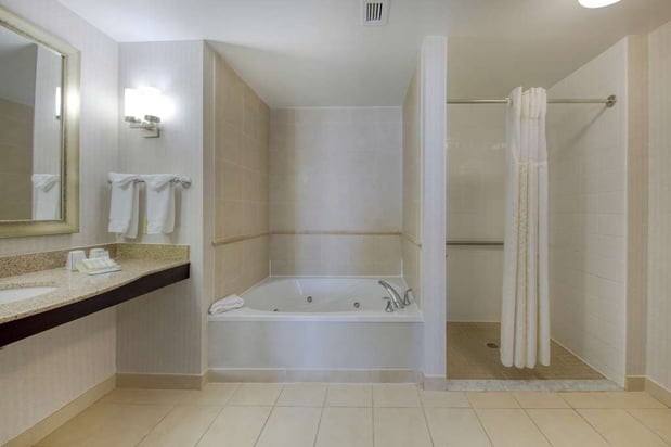 Images Hilton Garden Inn Durham Southpoint