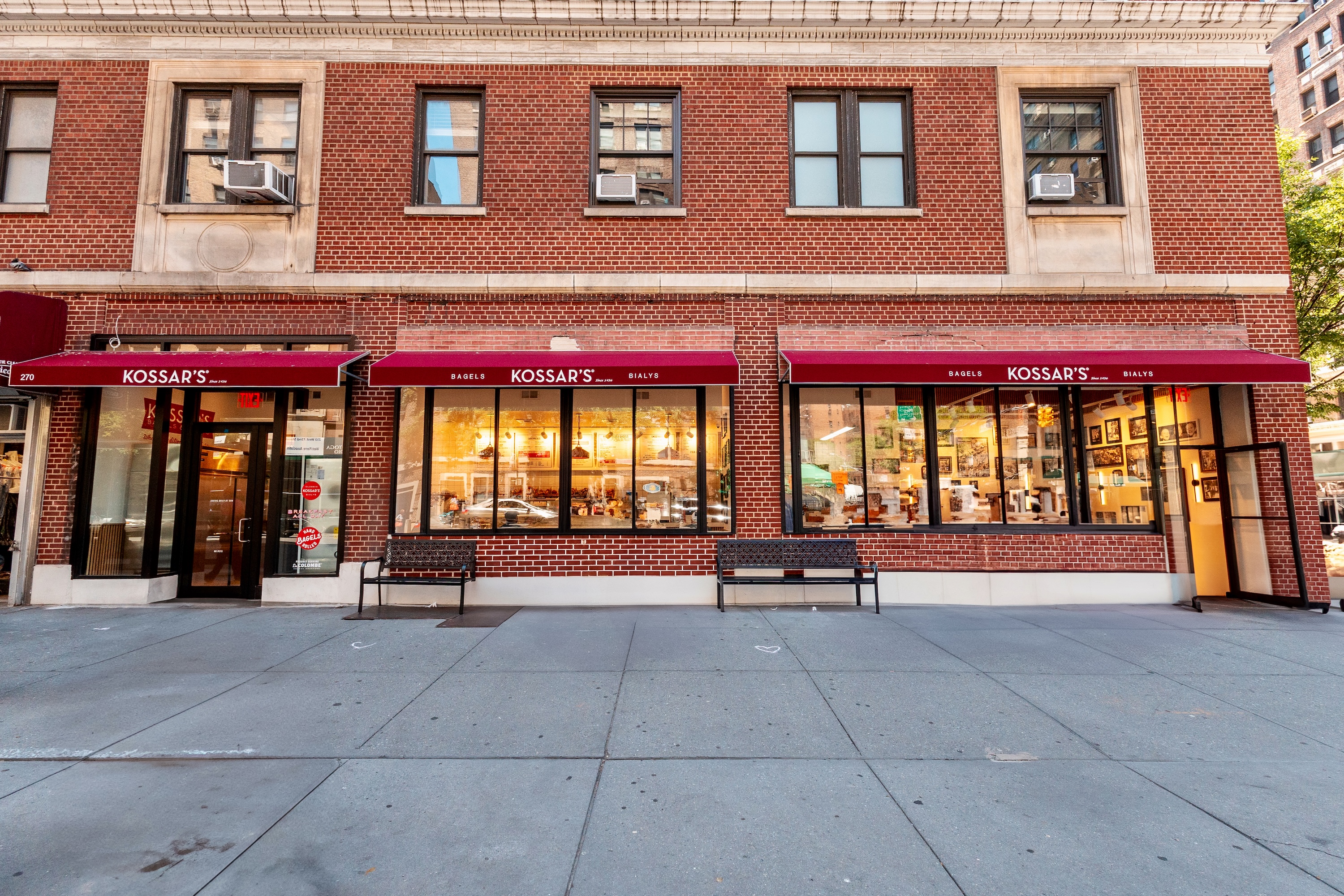 270 W 72nd St