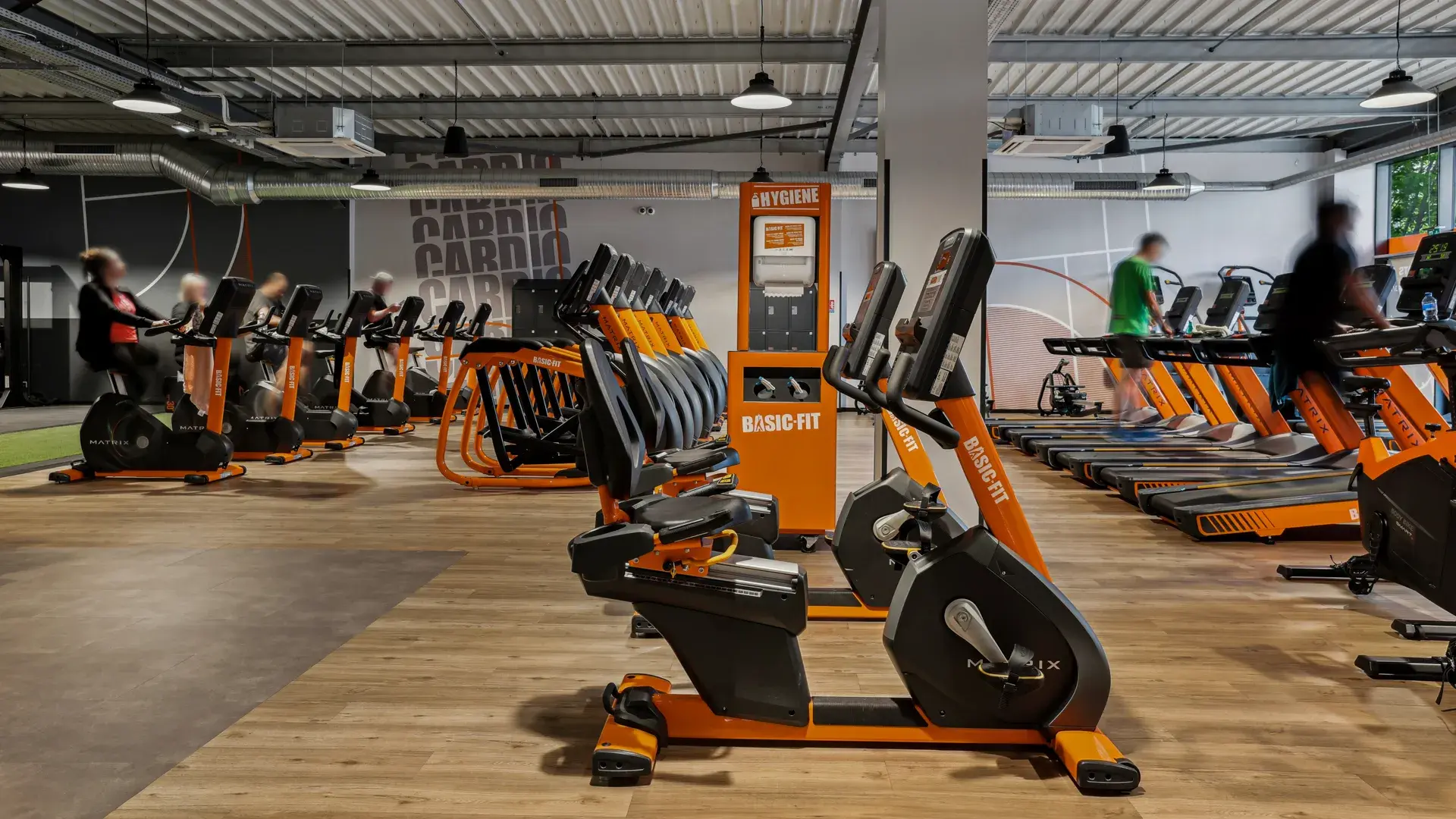 Images Basic-Fit 24/7