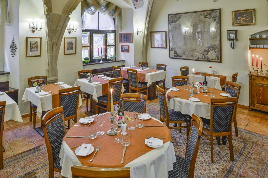 Luxusní hotel Černý slon