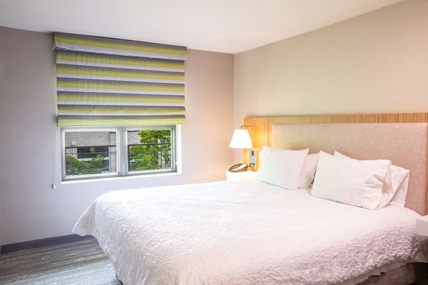Images Hampton Inn & Suites Seattle-Downtown