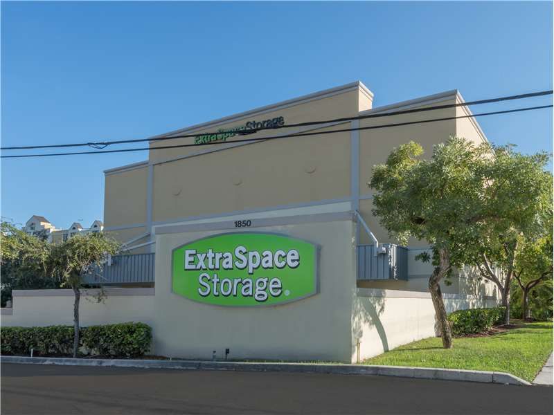 Alternate Beauty Image - Extra Space Storage at 1850 Miami Rd, Fort Lauderdale, FL 33316
