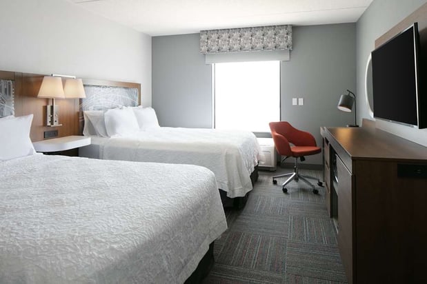 Images Hampton Inn Dubuque