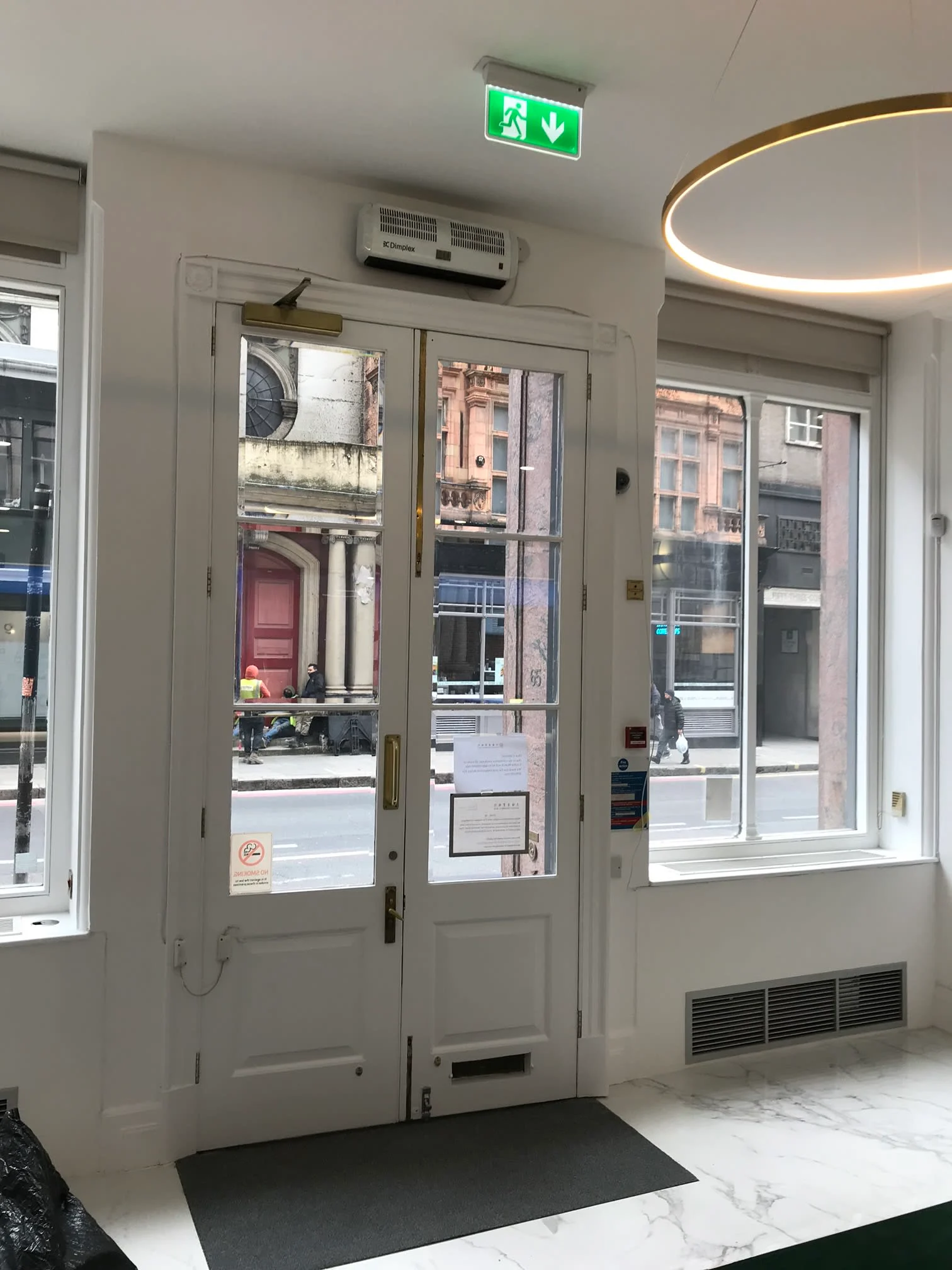 Images Vic's Decorators Ltd