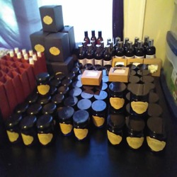 Le Veller Fragrance Collection Photo
