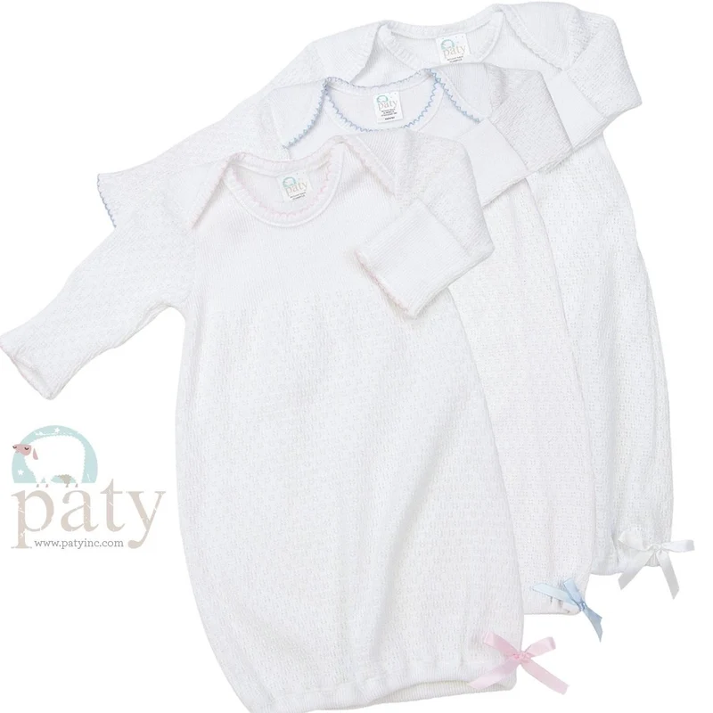 Keep your little one cozy in the Paty Lap Shoulder Gown. Made from soft, breathable fabric with a lap shoulder neckline for easy dressing, this classic newborn gown offers comfort, warmth, and timeless style.