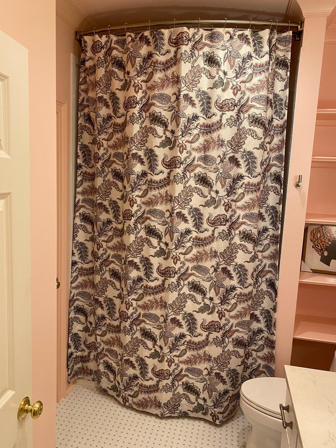 We create more than window treatments! Rely on us for your Shower Curtain, too! This Knoxville bathr Budget Blinds of Knoxville & Maryville Knoxville (865)588-3377