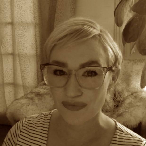 Images Allison Fox, Counselor