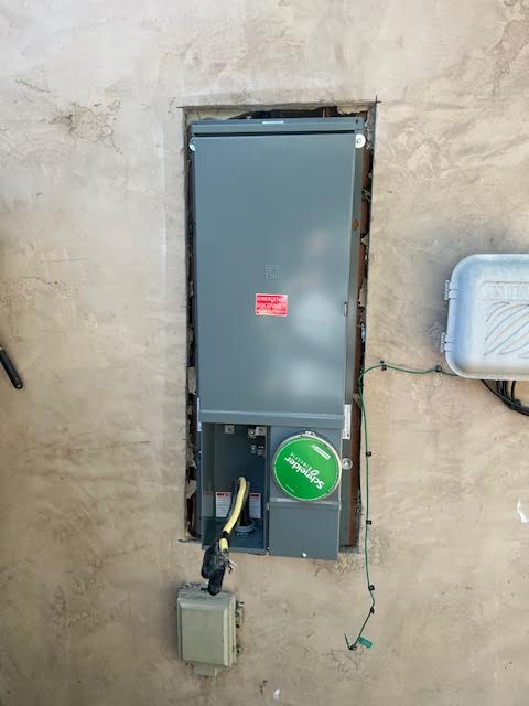 Janovich Electric inc Image