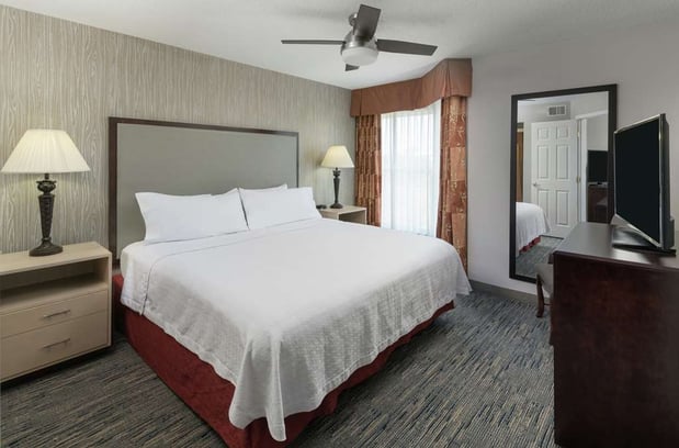 Images Homewood Suites by Hilton Chicago - Schaumburg
