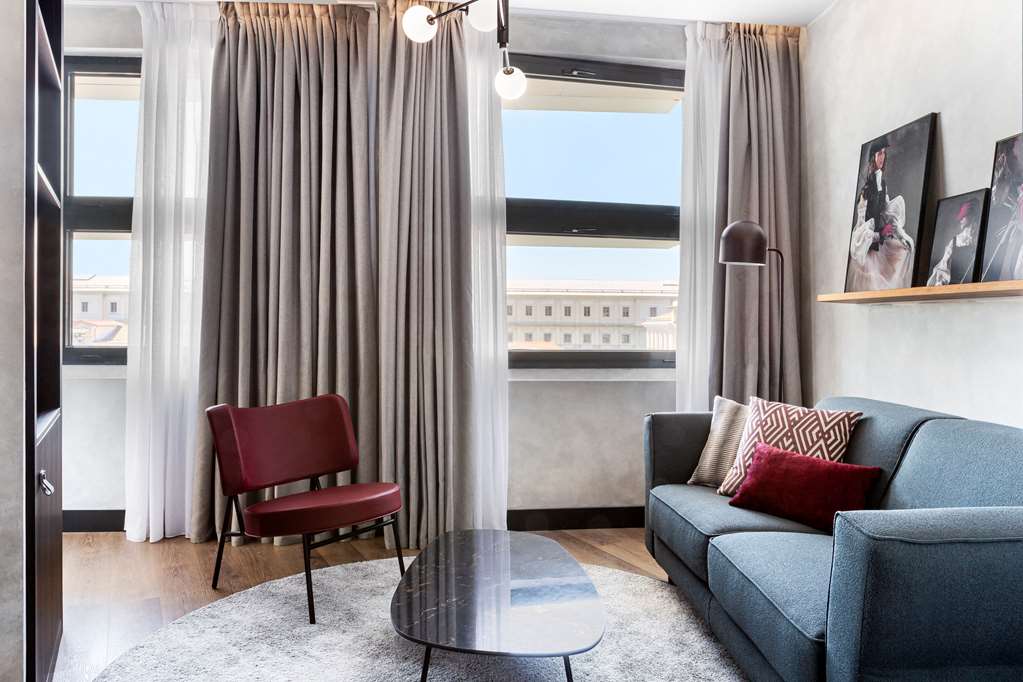 Images Radisson RED Madrid