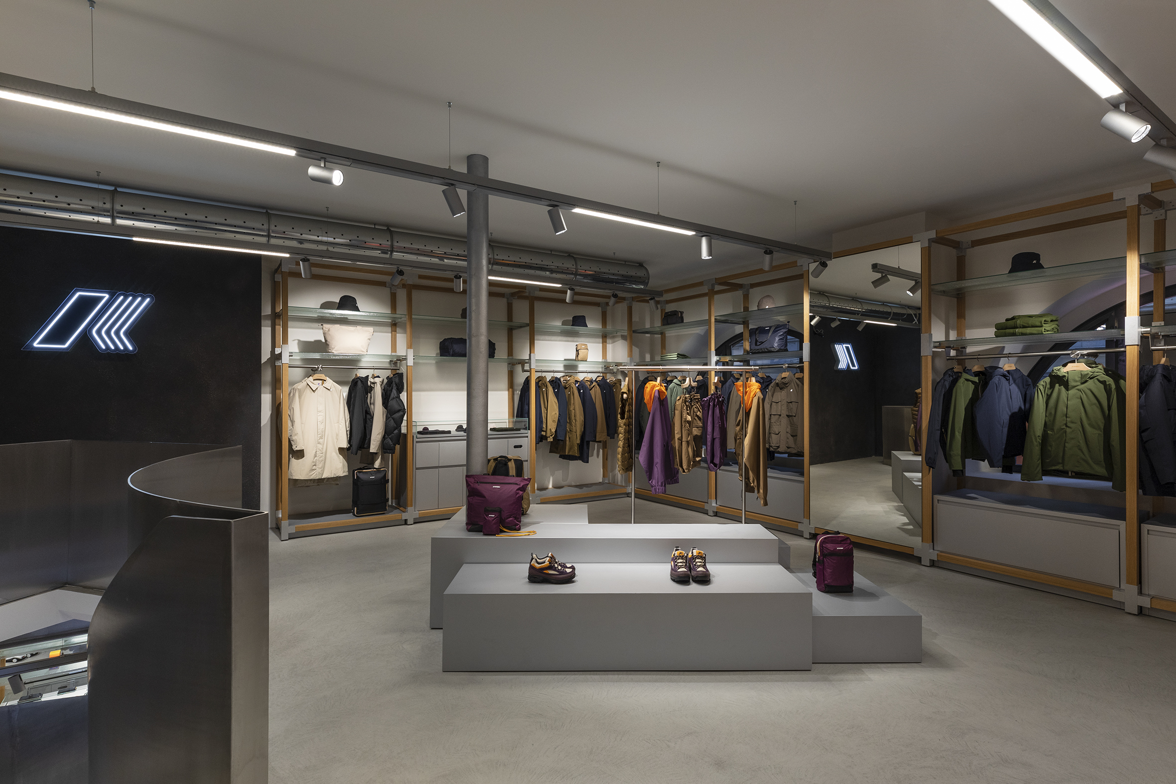 Images K-Way 9 Milano