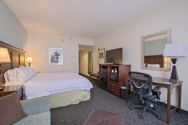 Images Hampton Inn Portsmouth Central