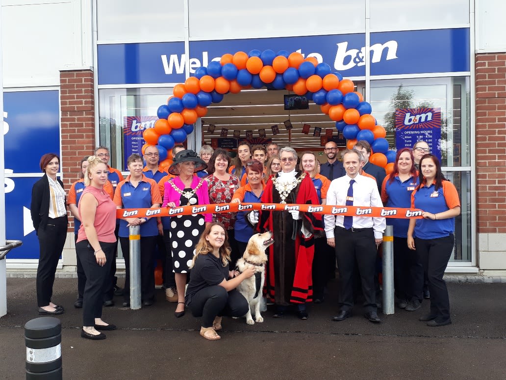 Staff at B&M Cromwell (Wisbech) pose with VIP guests ahead of the opening of their new store. Local Mayor, Cllr Peter Human cut the ribbon, alongside Mayoress Janet Tanfield and Katie, representing local charity People & Animals UK who received £250 worth