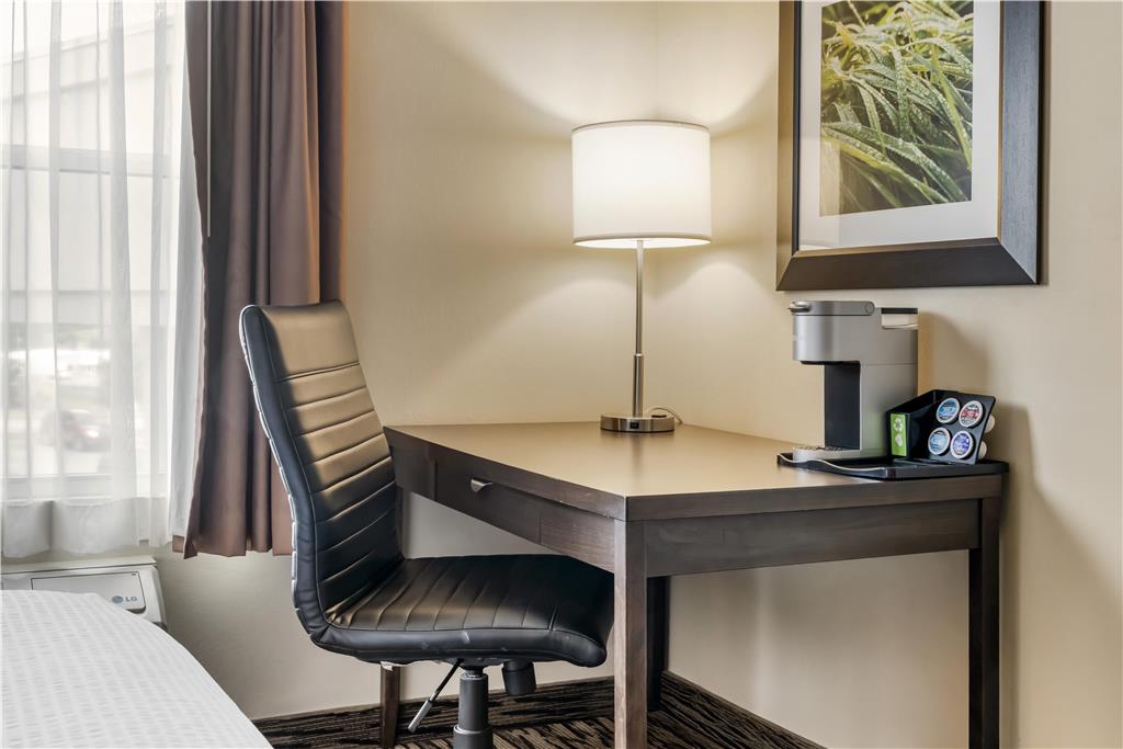 Images Best Western Plus Bridgewater Hotel & Convention Centre