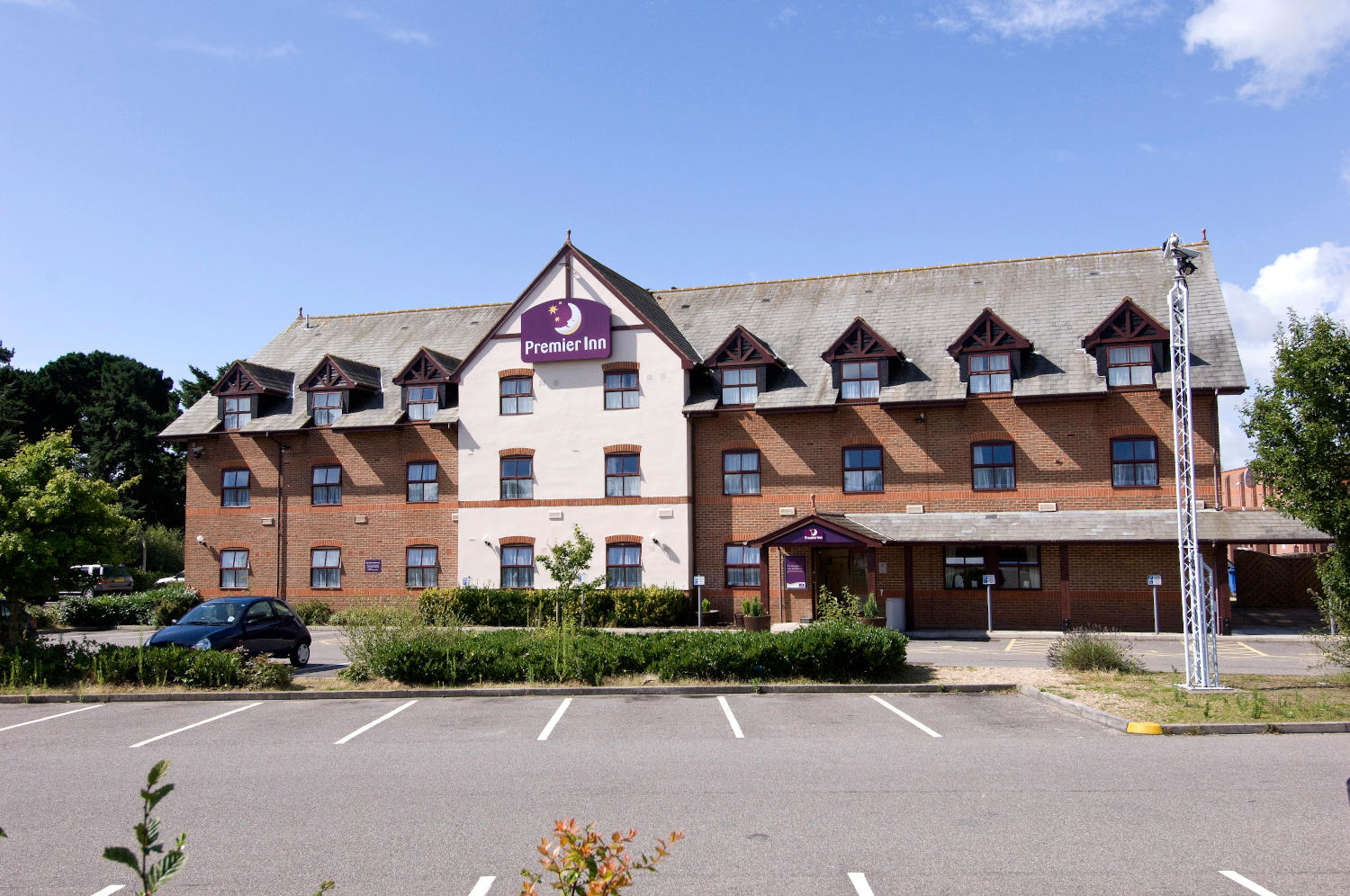 Images Premier Inn Christchurch West hotel