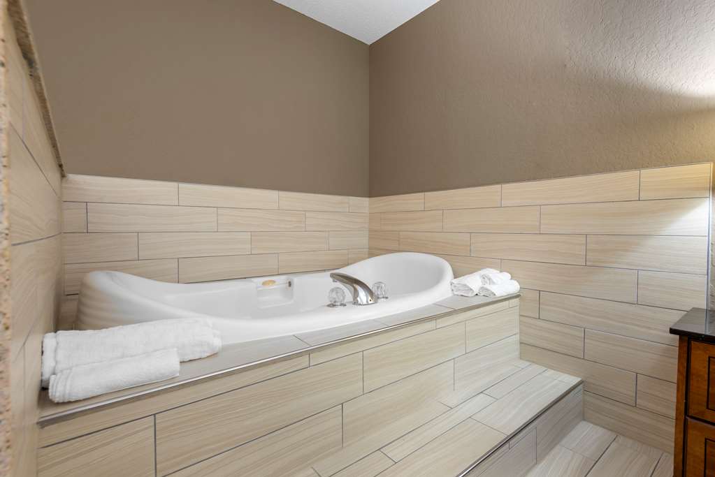 Whirlpool Bath