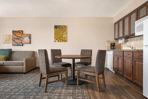 Images Staybridge Suites Oklahoma City-Quail Springs by IHG