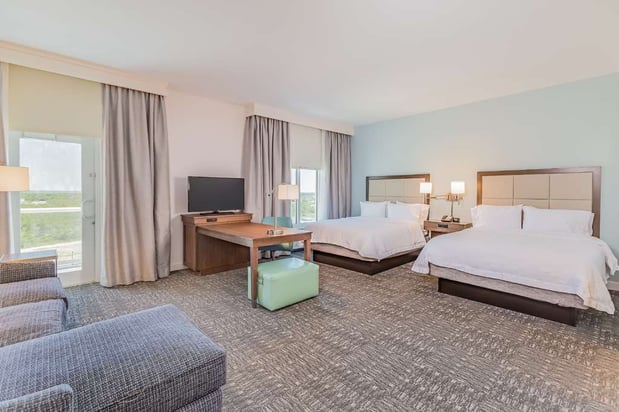 Images Hampton Inn & Suites Panama City Beach-Beachfront