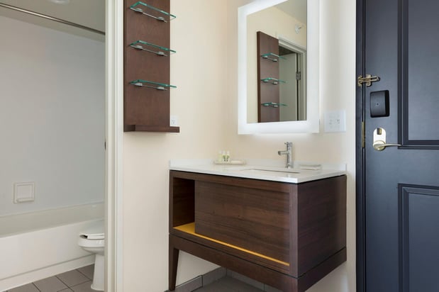 Images Holiday Inn Bloomington W Msp Airport Area by IHG