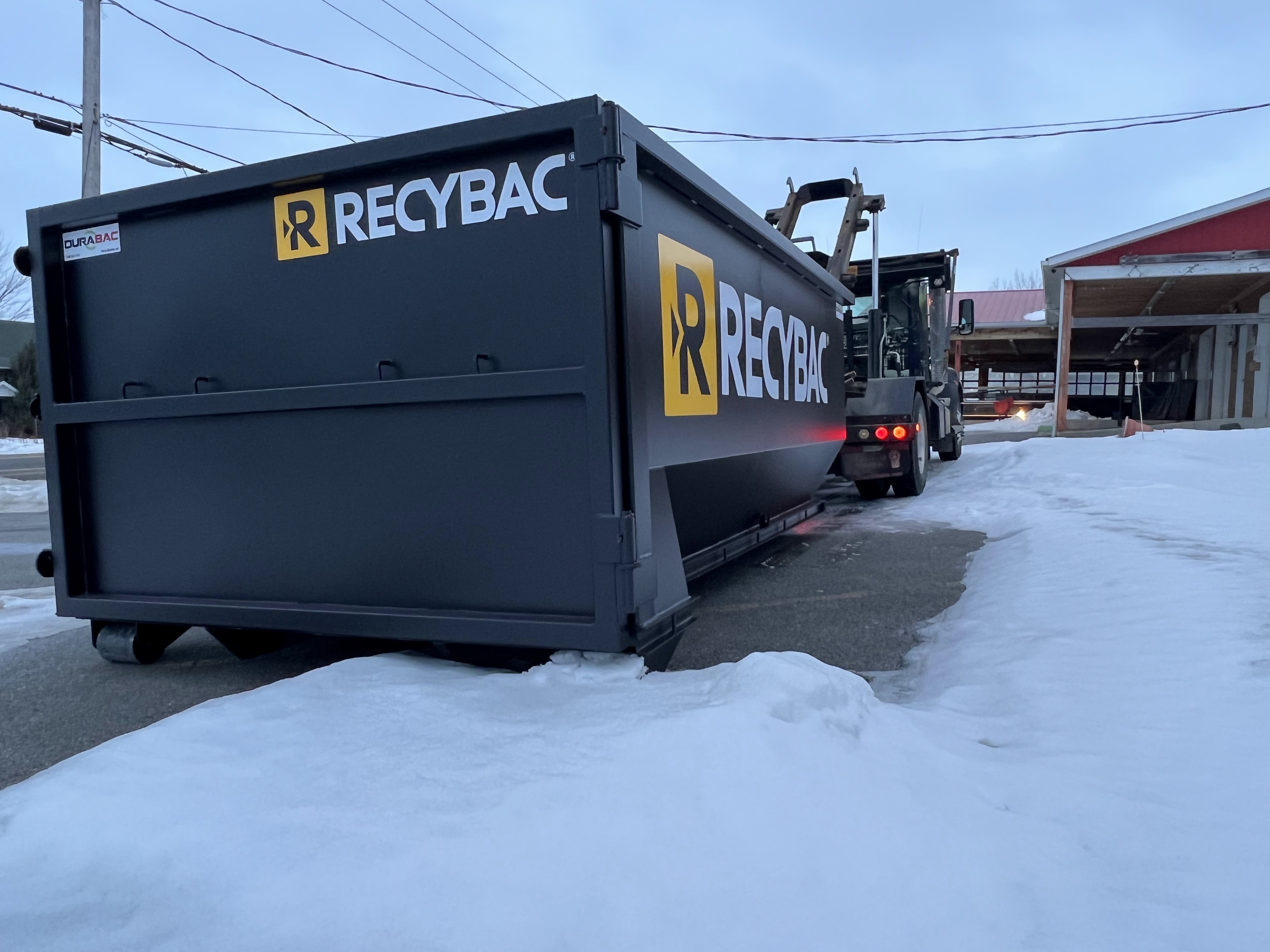 Images Location de conteneur RECYBAC Longueuil