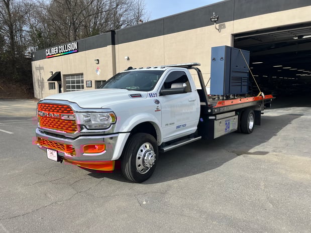 Images Hampton's Wrecker Service LLC