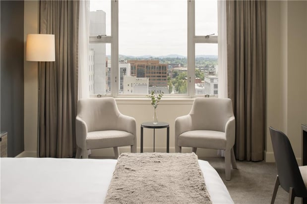 Images The Benson Portland, Curio Collection by Hilton