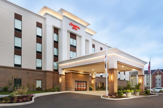 Images Hampton Inn North Olmsted Cleveland Airport