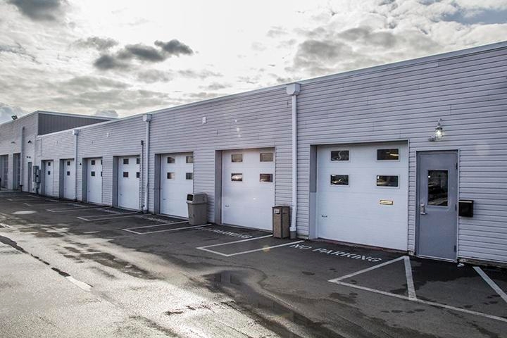 Detail Service Bays at Smail Auto Car Wash and Detail Center
