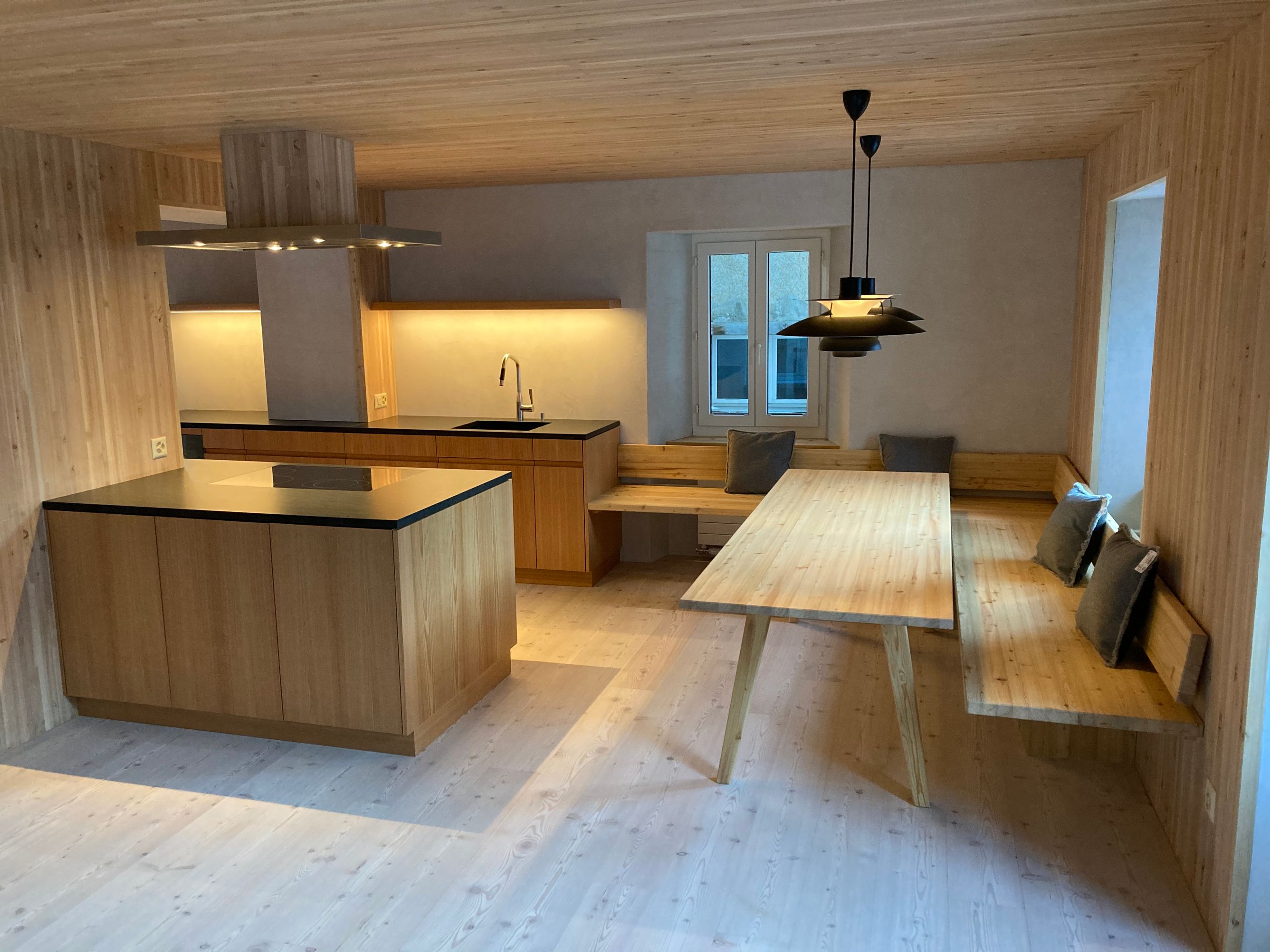 Bilder Giovanoli & Co.