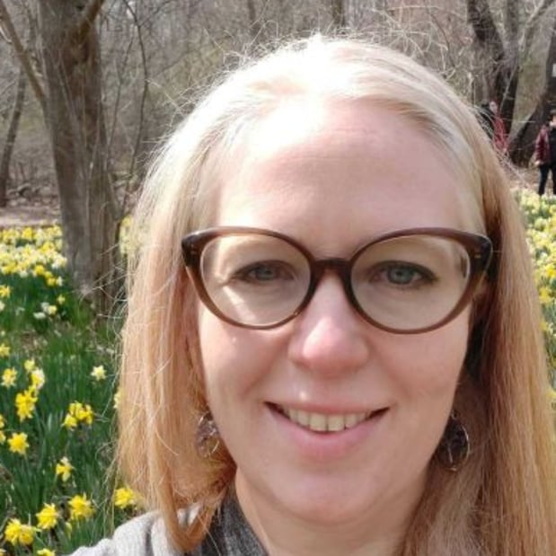 Images Elycia Pittsley, Counselor