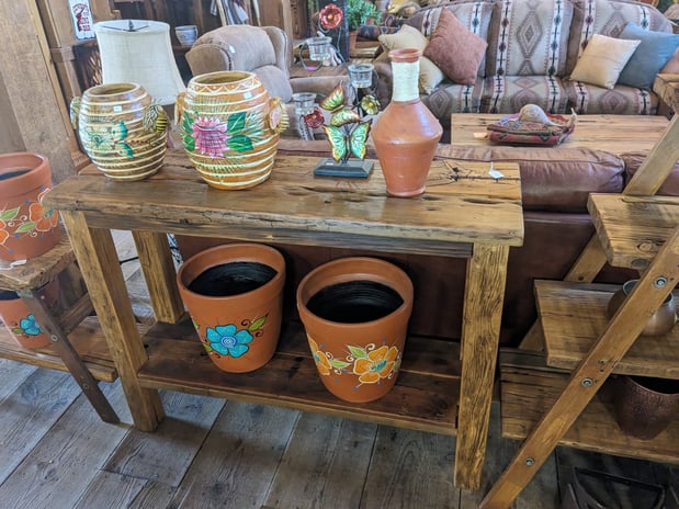 Images Mary's Cozy Home Furnishings