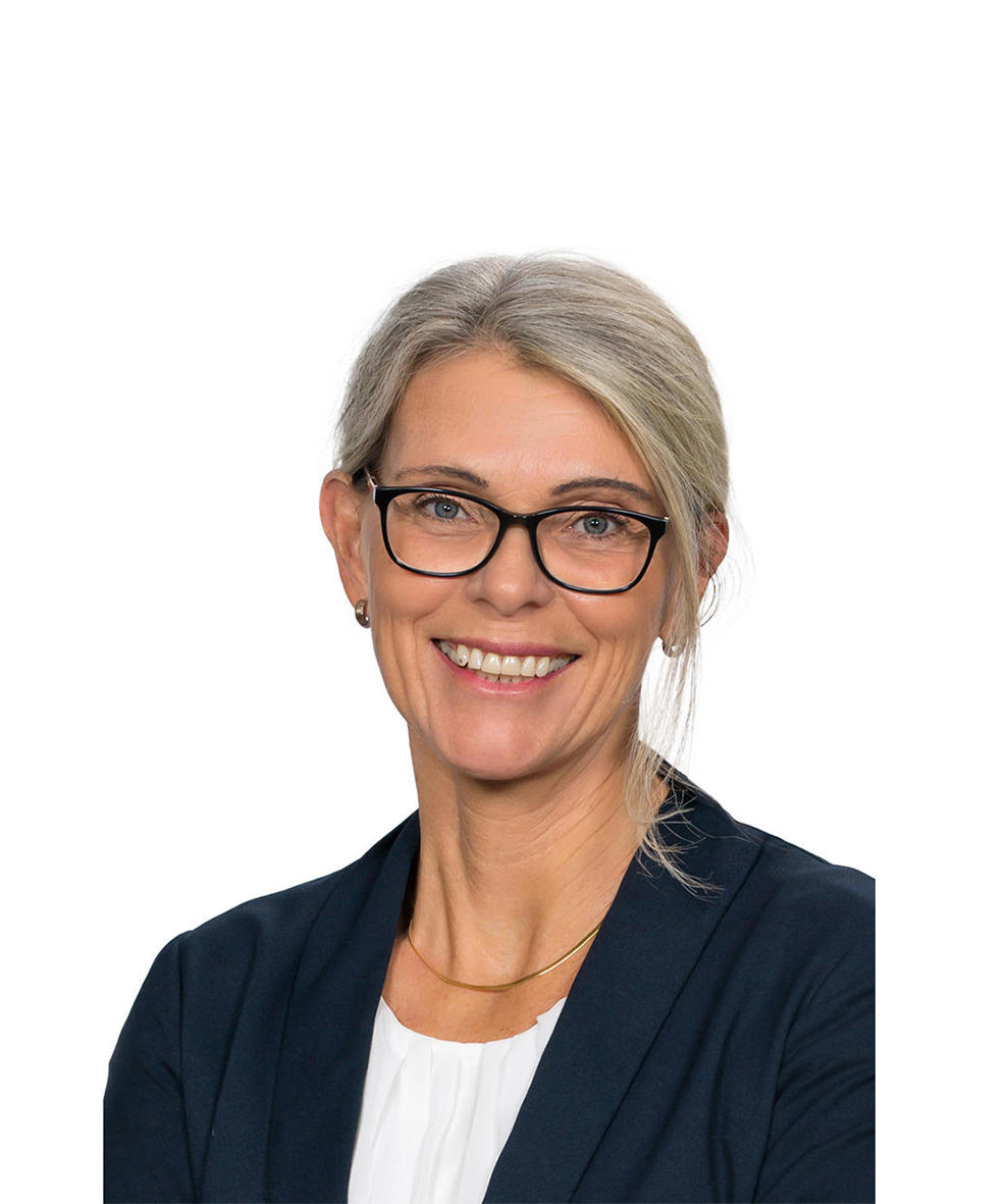 Kundenberaterin Iris Frisch - AXA Agentur Martina Bürkel-Ziser - Kfz Versicherung in  Teningen