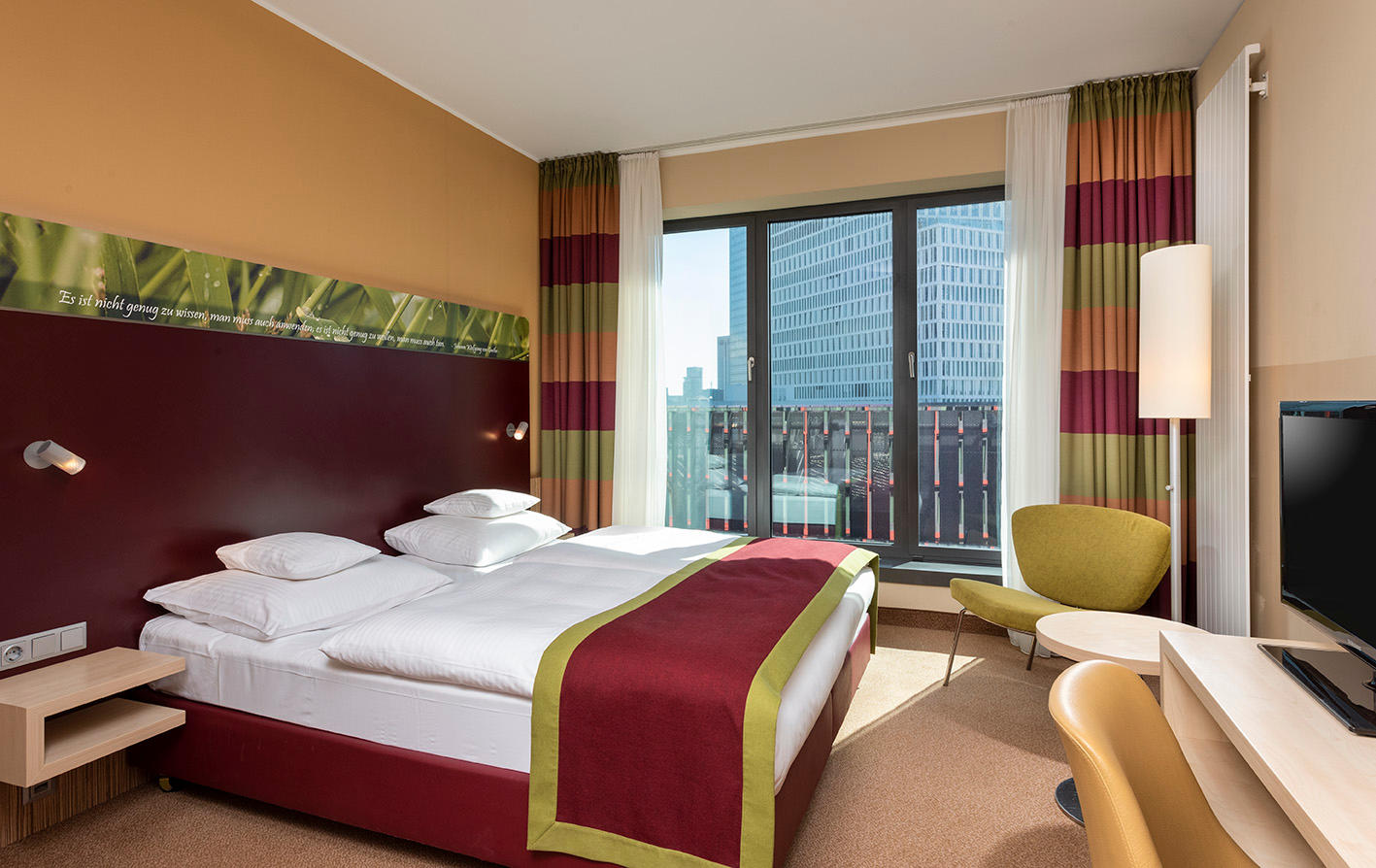 Bilder Mövenpick Hotel Frankfurt City