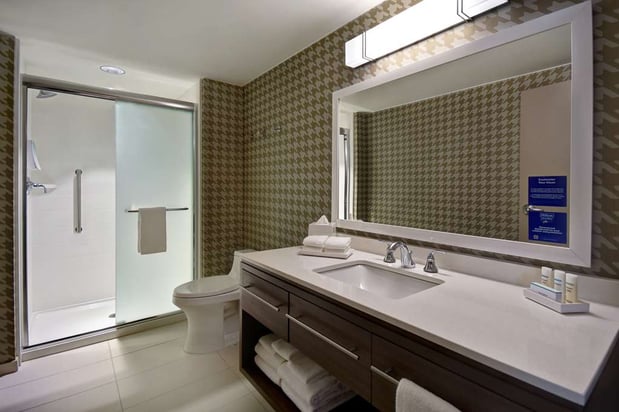 Images Home2 Suites by Hilton Wichita Downtown Delano