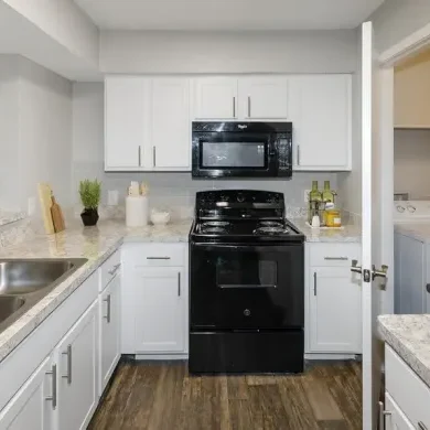 Cobblestone | Kitchen 