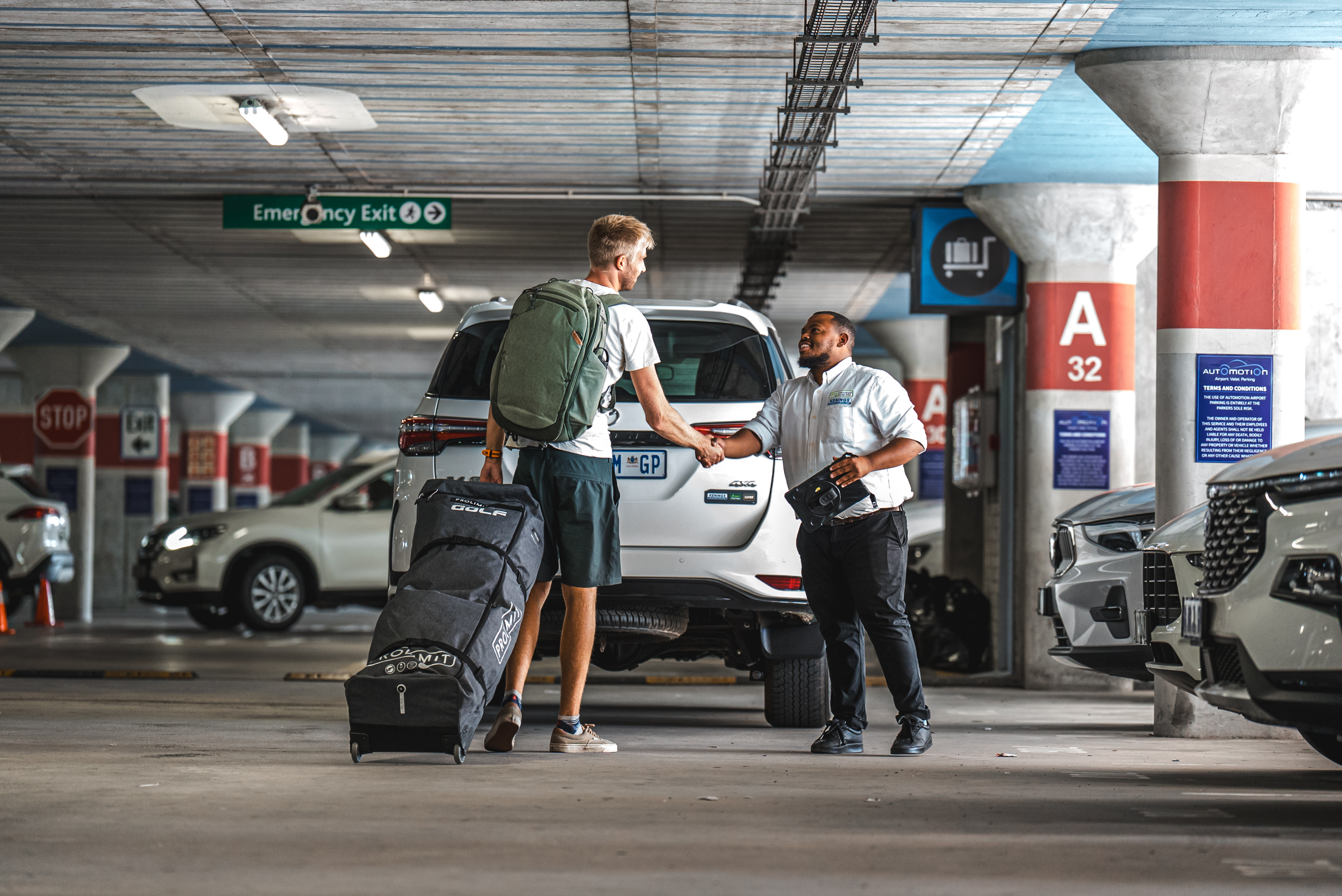 Images Green Motion Car Rental Chief Dawid Stuurman International Airport
