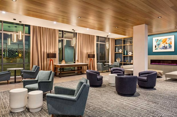 Images Hampton Inn & Suites San Mateo-San Francisco Airport